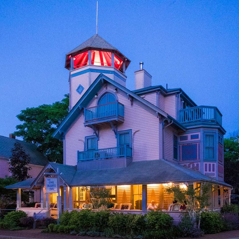 I wanted the Ritz in a humble inn situated right in Oak Bluffs... and I found it!